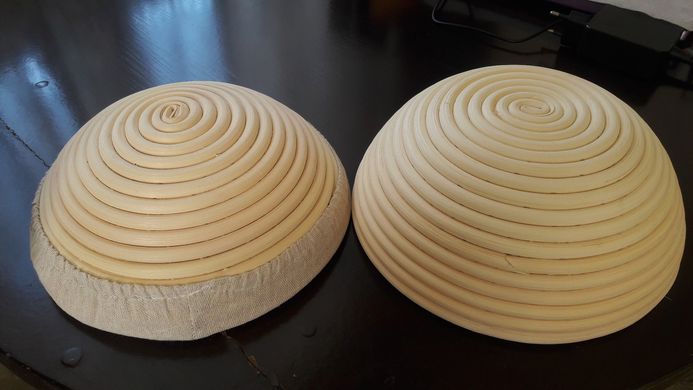 Расстоечная кошик форма з ротанга на 1 кг кругла, з чохлом з льону