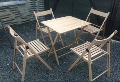 Комплект складних дерев'яних 4 стільців і столу