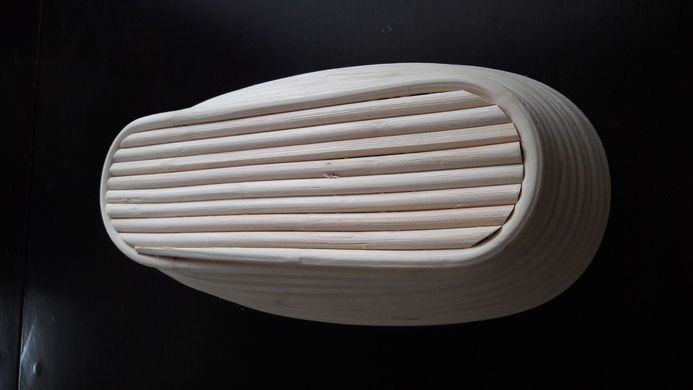Форма кошик для расстойки хліба, тіста з ротанга (28*14*8) на 500 г овальна, з чохлом з льону