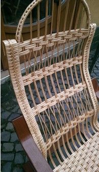 Кресло качалка плетеное пружинное из лозы и бука
