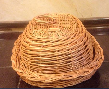 Хлебница плетеная с крышкой